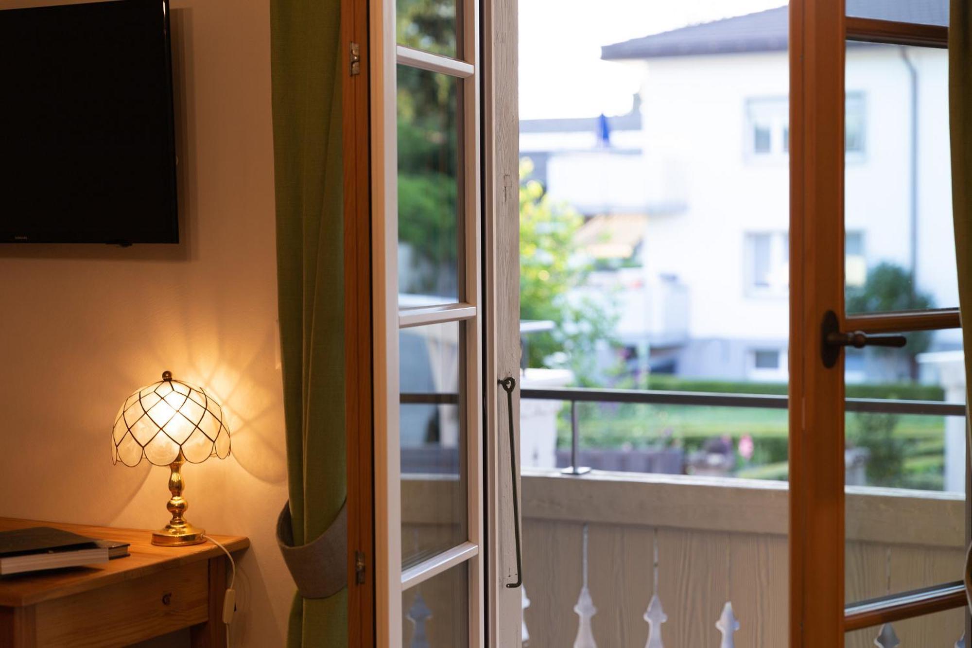 Gasthof Zum Schluessel La Meridienne Fribourg Sa Ueberstorf Quarto foto
